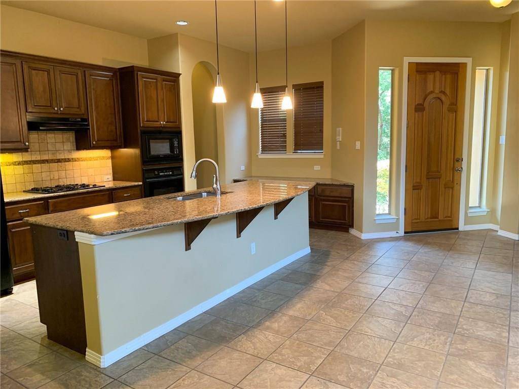 8629 Toro Creek CV #B, Austin, TX 78759