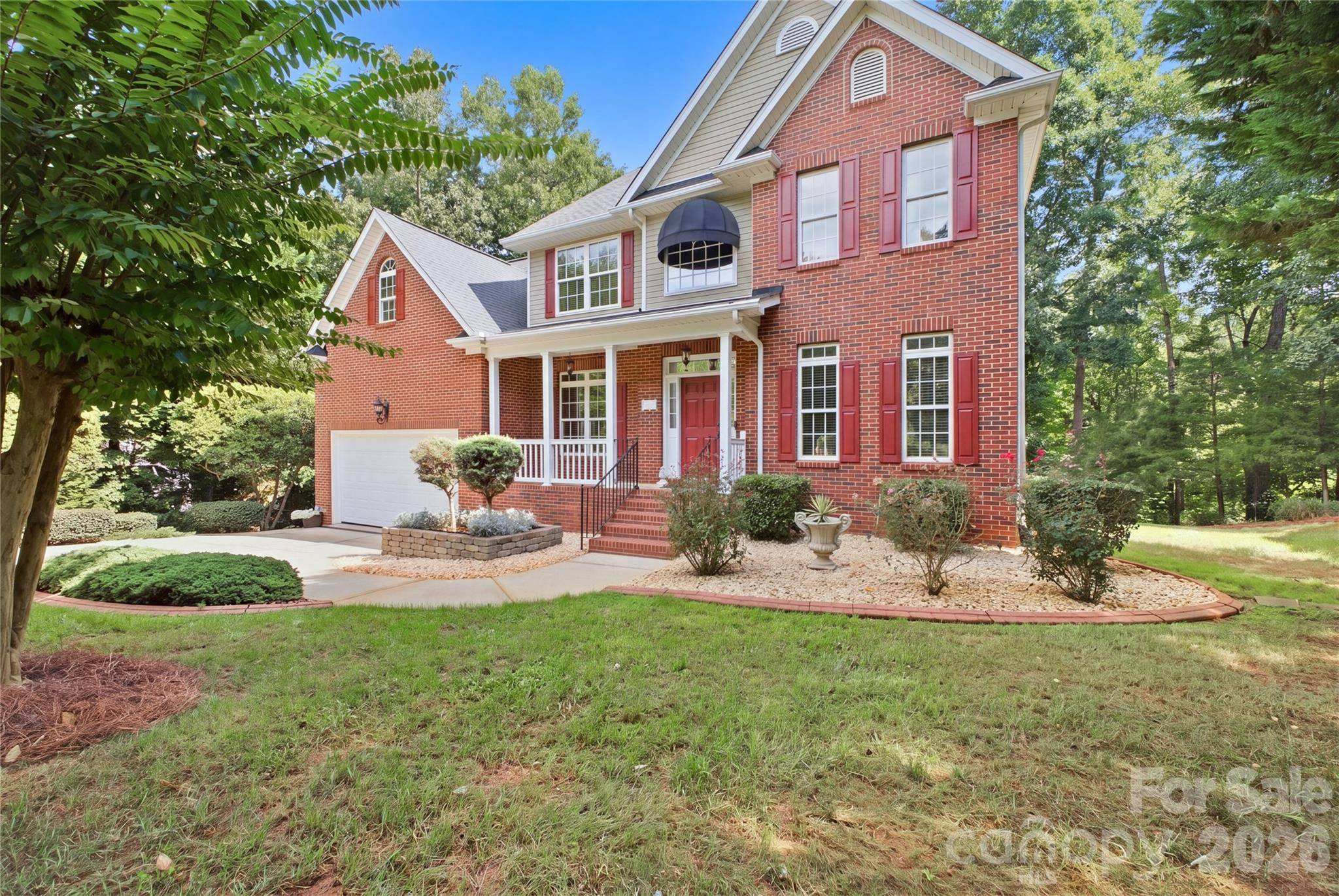 637 Falls Creek CT, Fort Mill, SC 29715