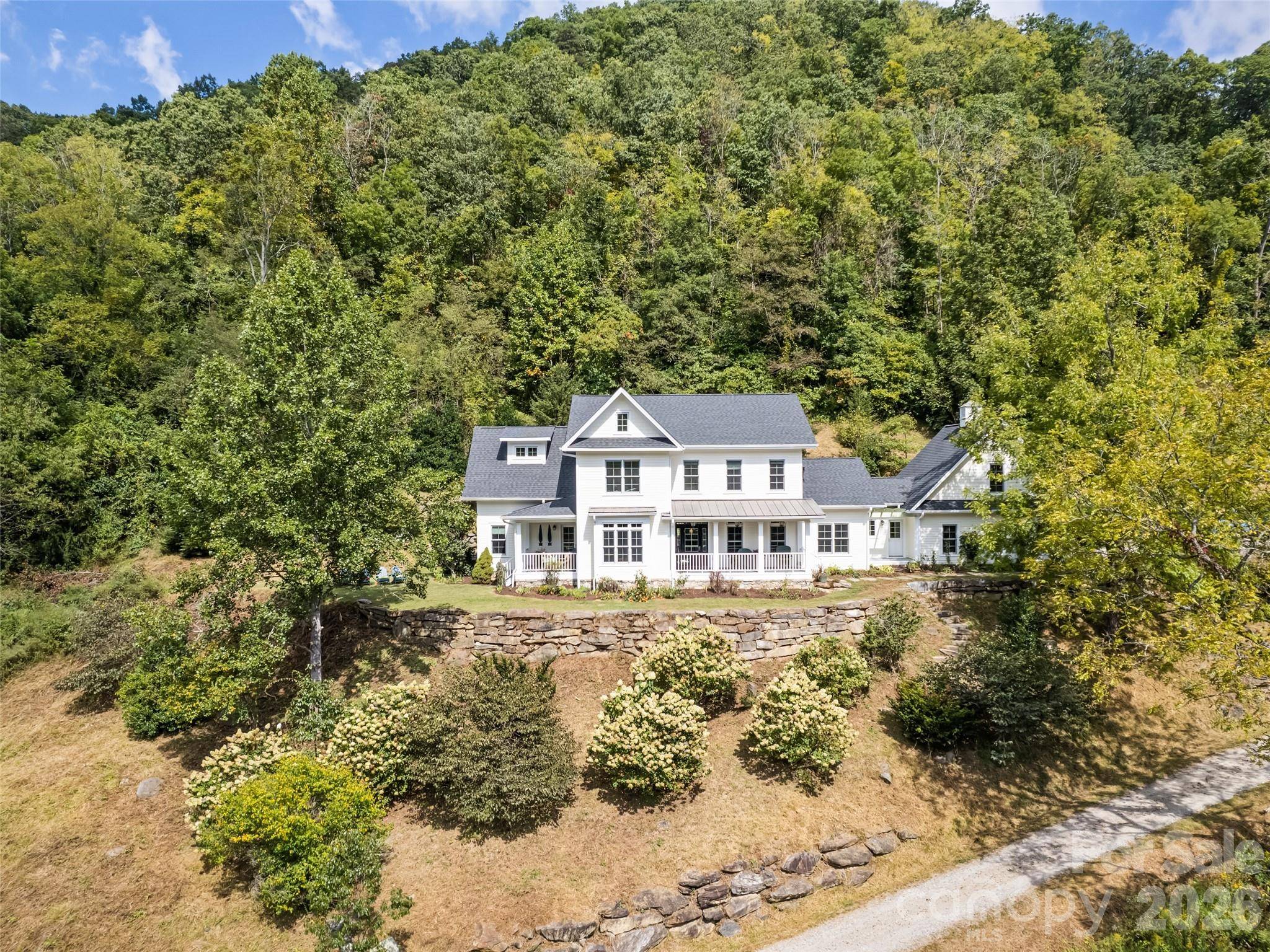 3827 Liner Creek RD, Clyde, NC 28721