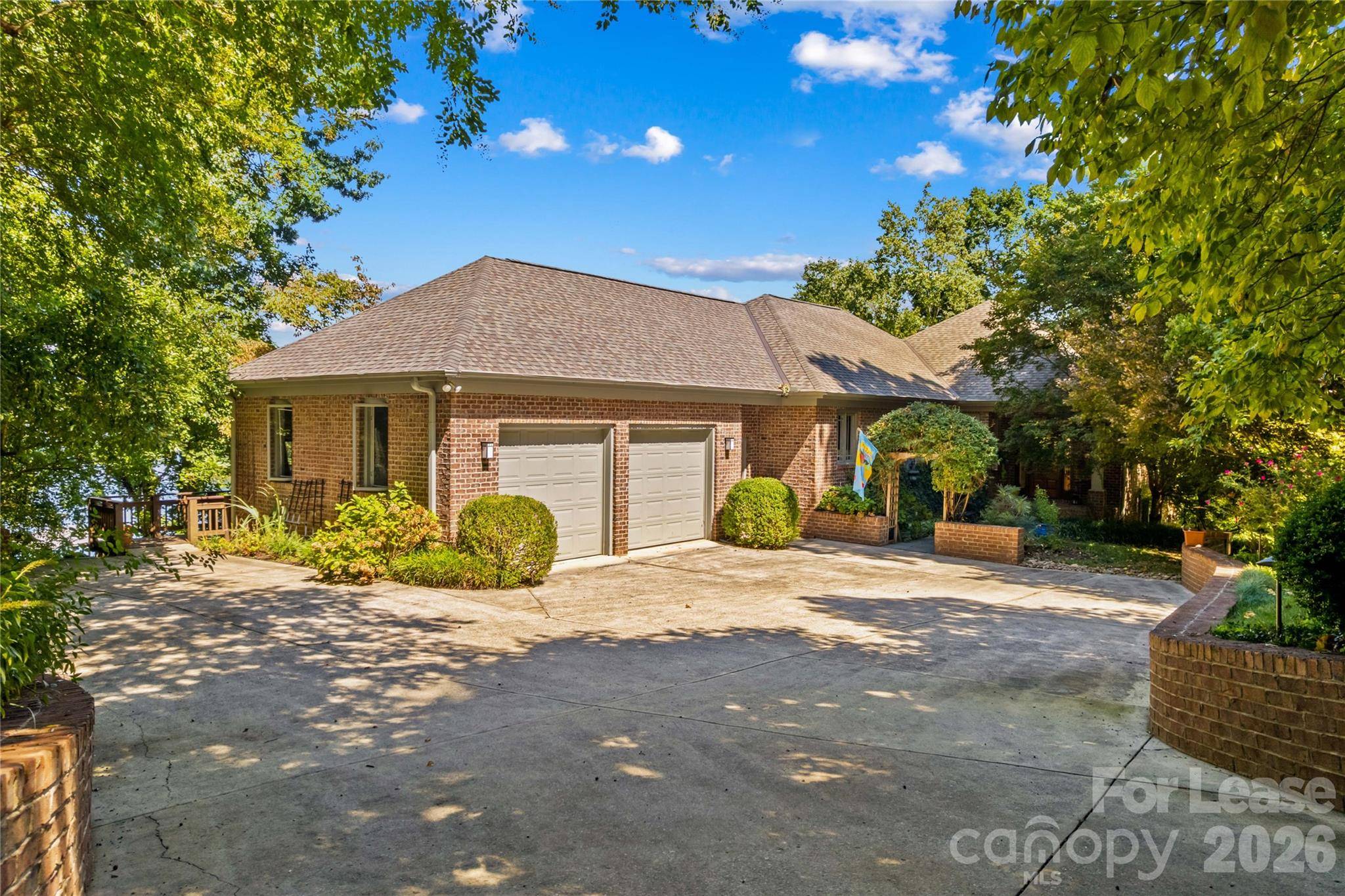 666 Normandy RD, Mooresville, NC 28117