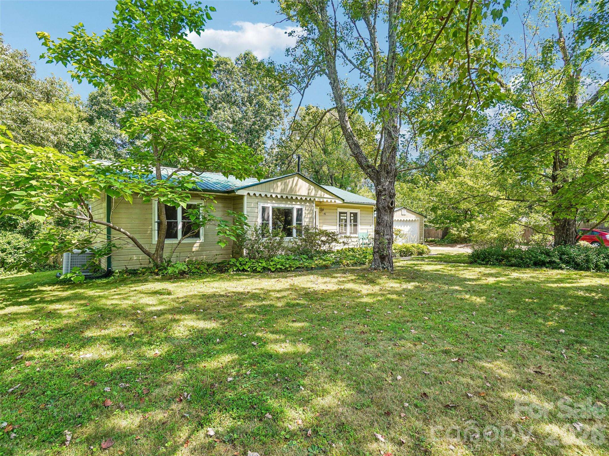 75 Cisco RD, Asheville, NC 28805