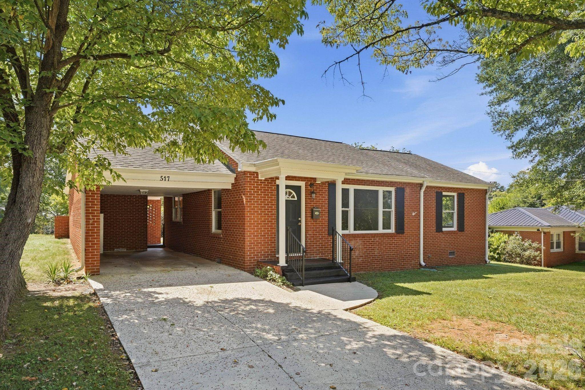 517 Battleground RD, Lincolnton, NC 28092