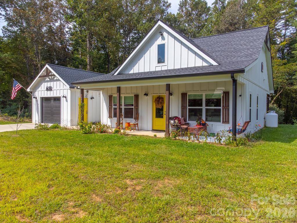 190 FORT HEMBREE RD, Hayesville, NC 28904