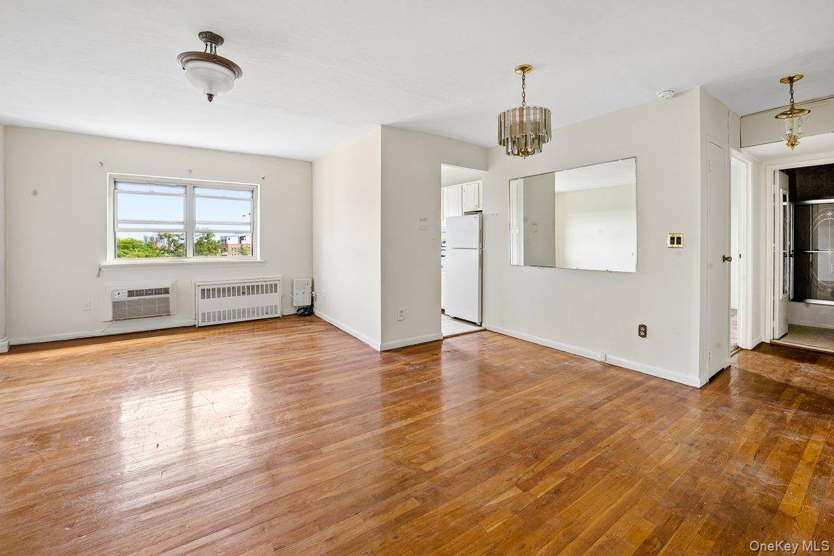 20 Secor PL #6B, Yonkers, NY 10704