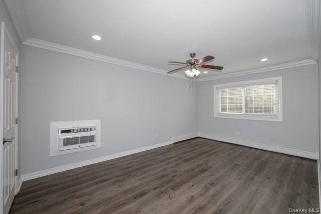 552 New HWY #2-1C, Hauppauge, NY 11788