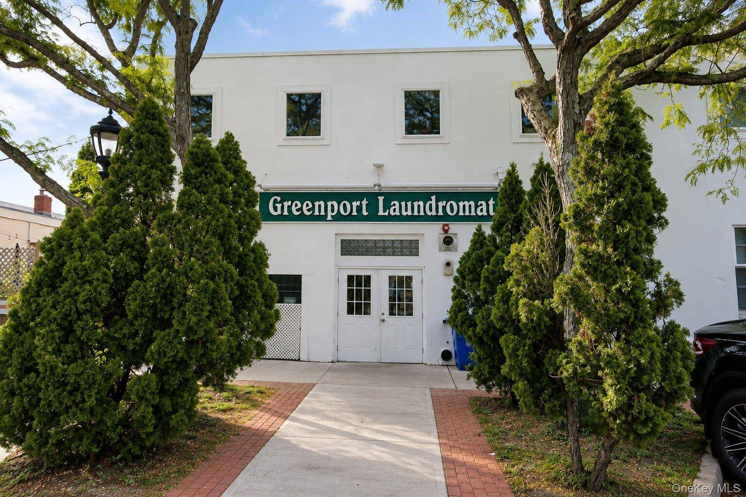 38-44 Front ST, Greenport, NY 11944
