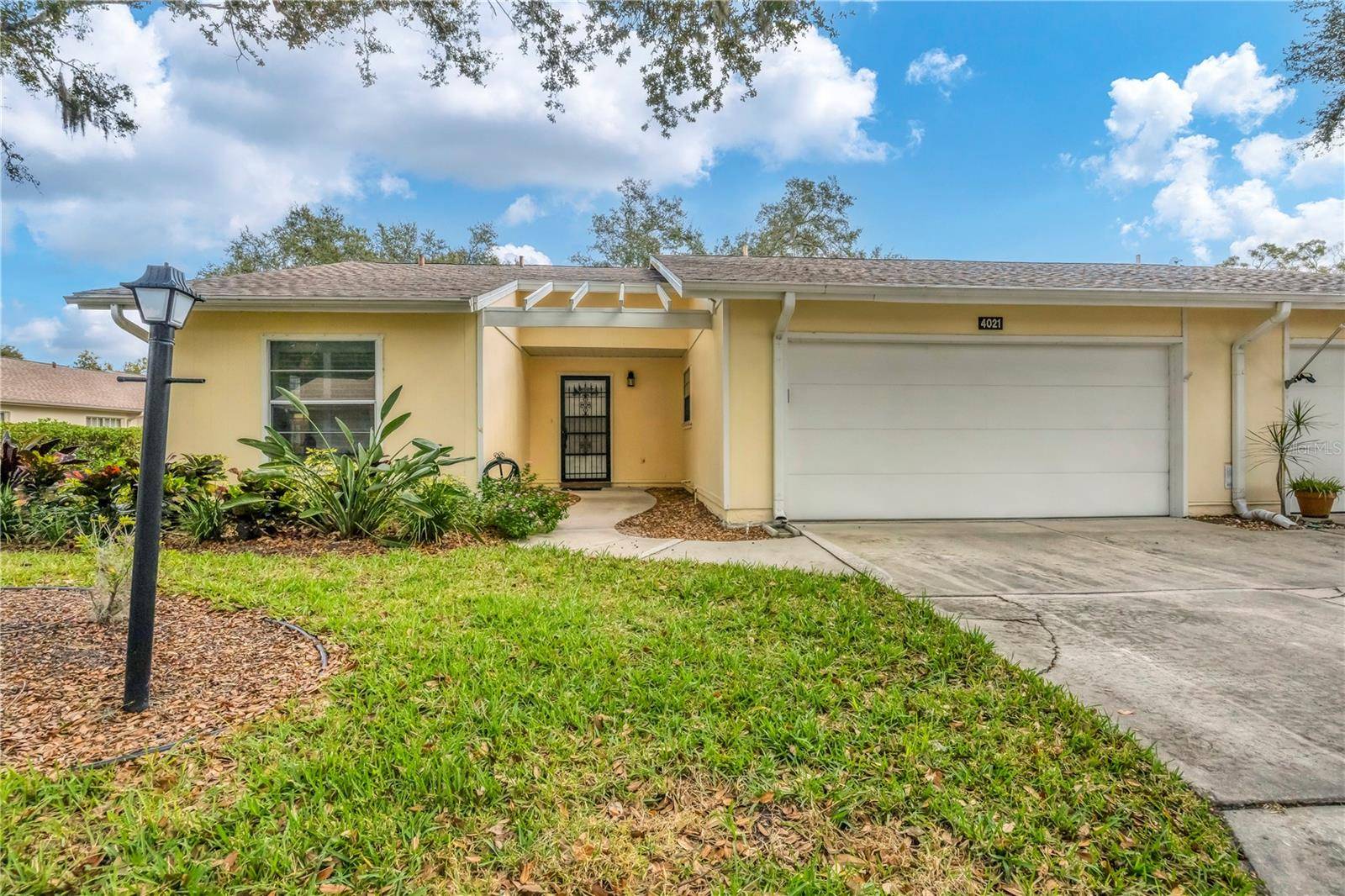 4021 OAKHURST DR #3121, Sarasota, FL 34233