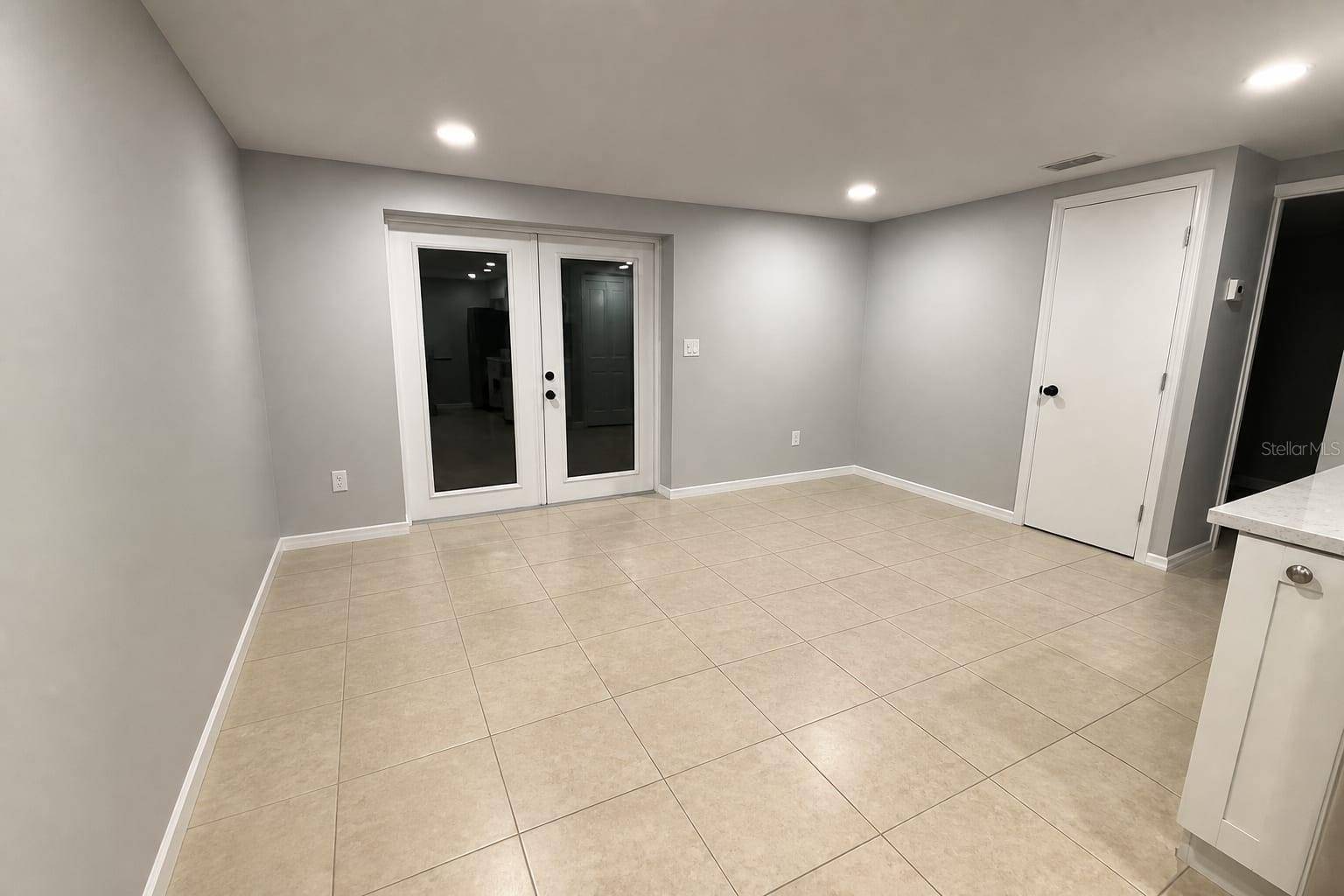 735 BERTREND ST, Englewood, FL 34223