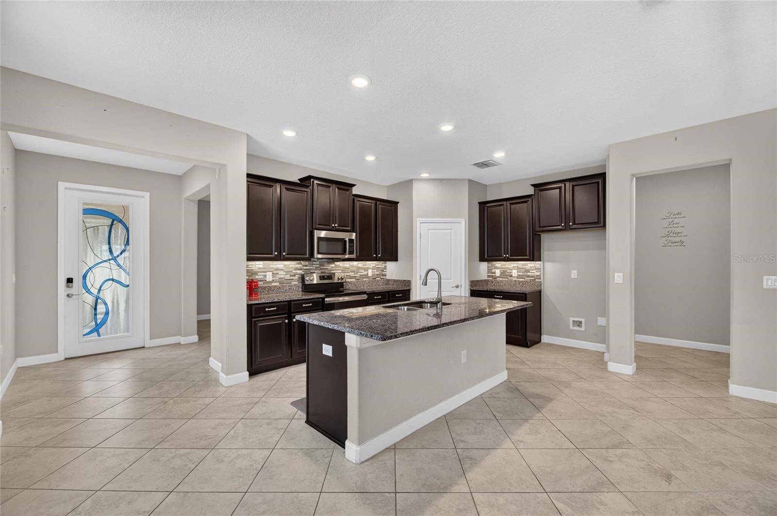16836 WHISPER ELM ST, Wimauma, FL 33598