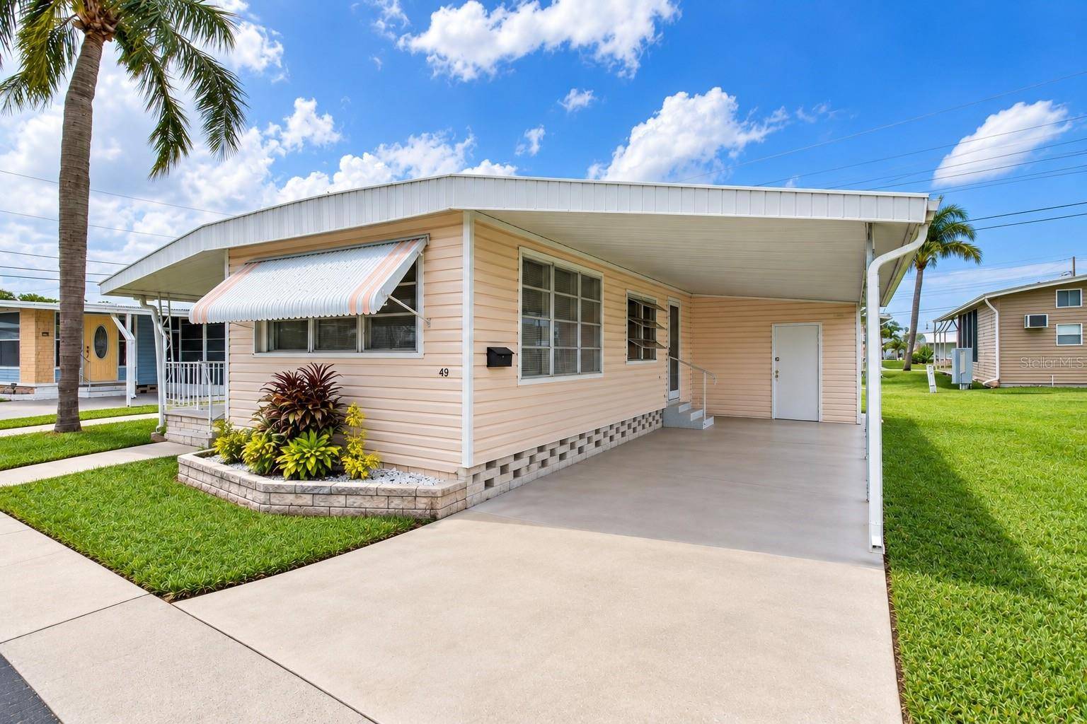 2000 E BAY DR #65, Largo, FL 33771