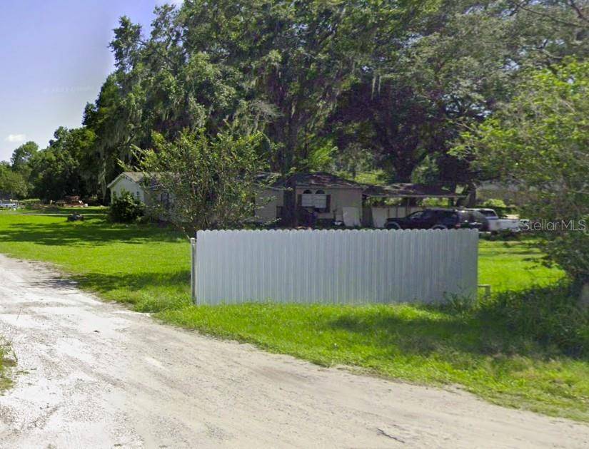401 SPARKMAN RD, Plant City, FL 33566