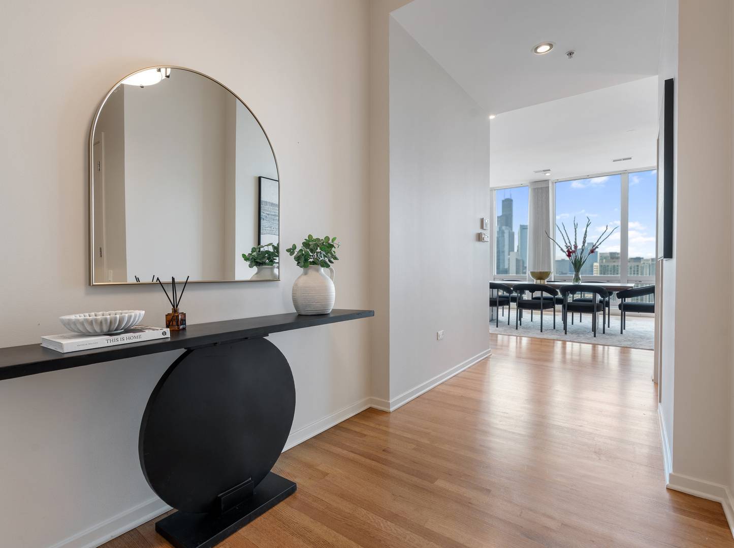 500 W Superior ST #2401, Chicago, IL 60654
