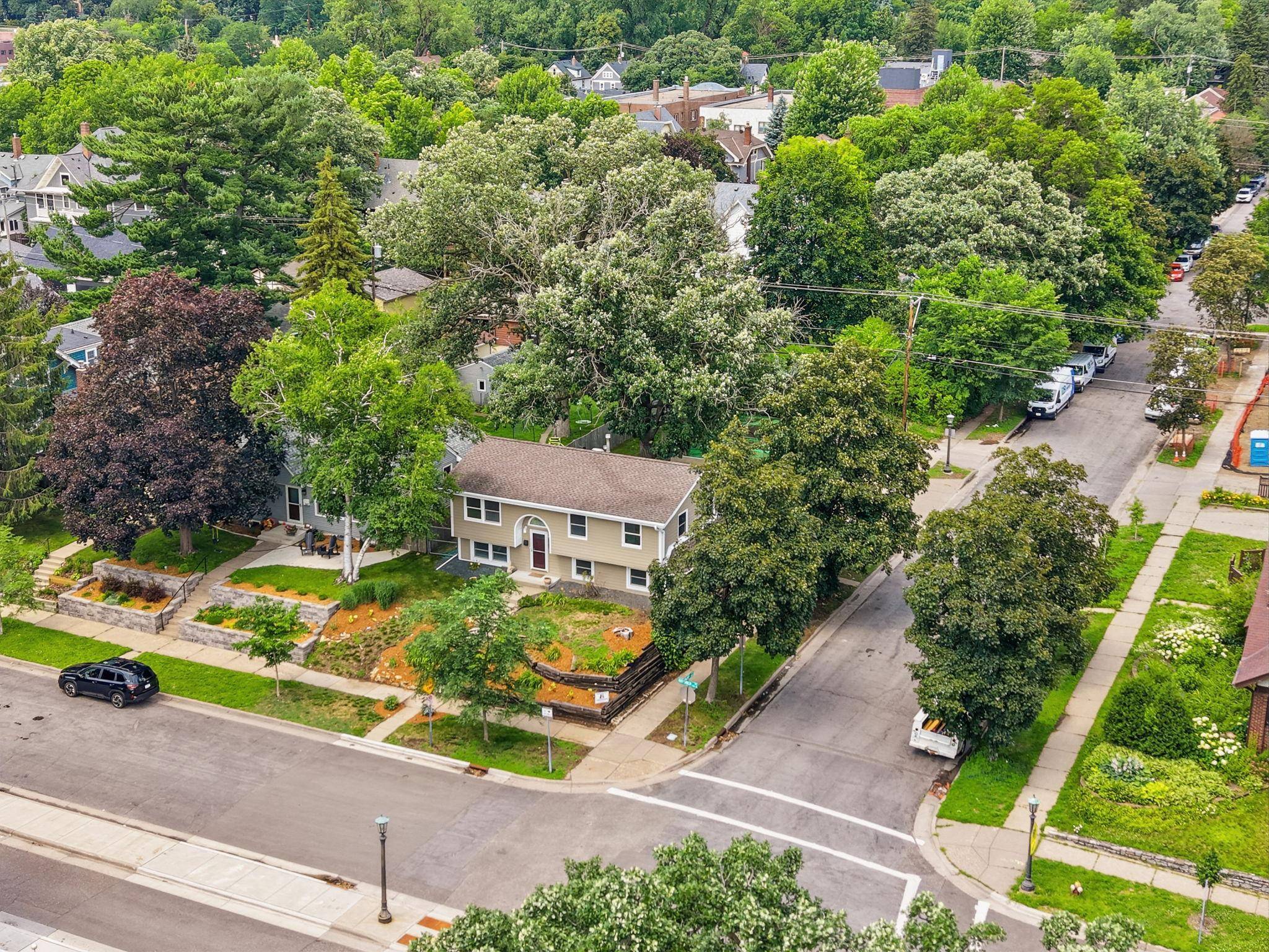 1161 Goodrich AVE, Saint Paul, MN 55105
