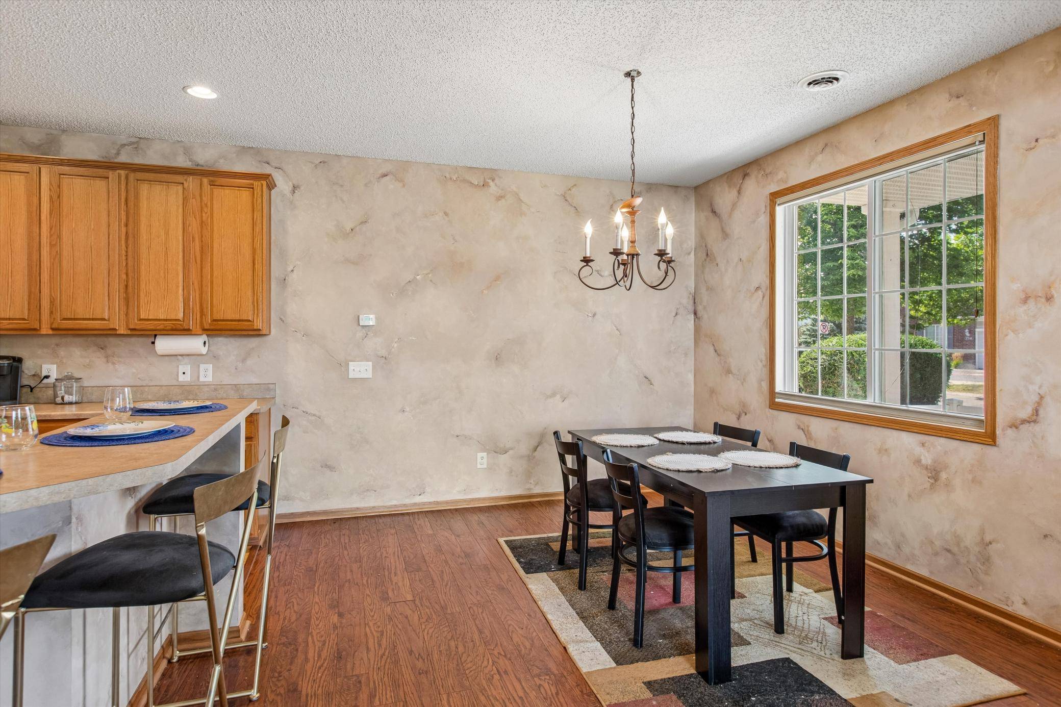 17157 Monroe ST NW, Elk River, MN 55330