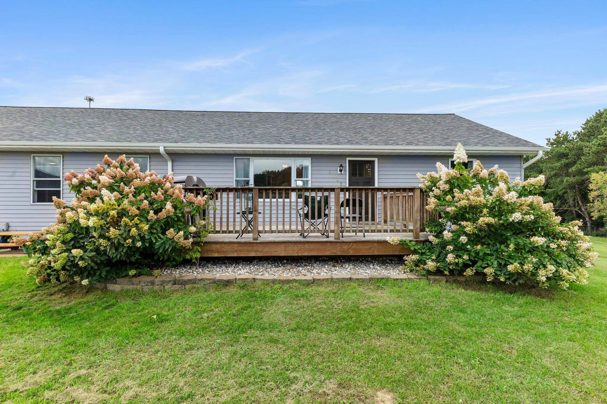 3382 Highway 95 NW, Cambridge, MN 55008