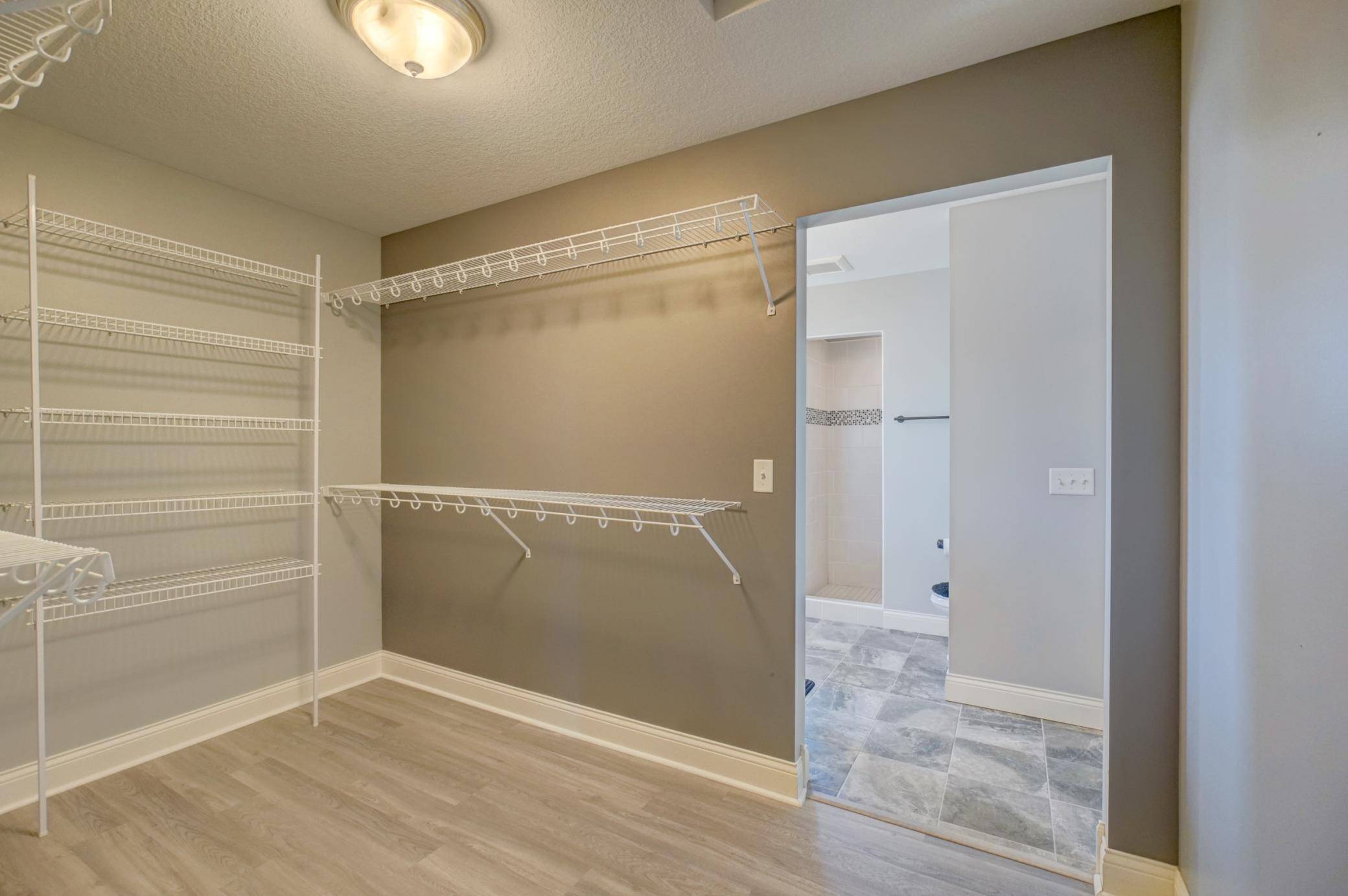 5204 Porchlight Bay, Woodbury, MN 55129