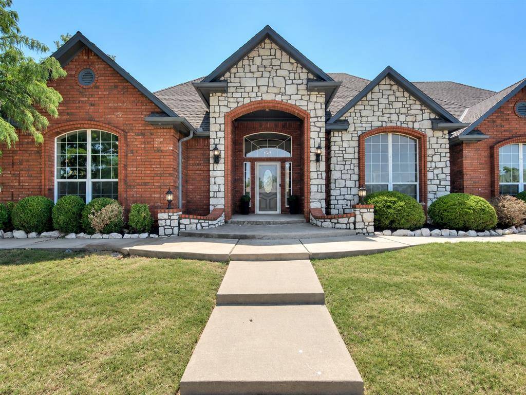 11500 Gateshead DR, Oklahoma City, OK 73170