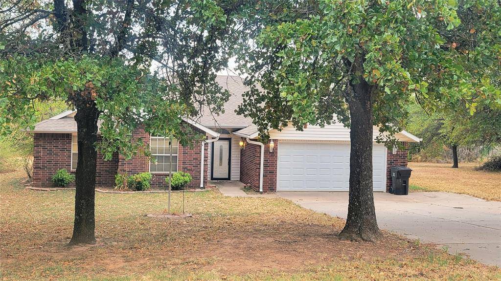 114 Camaron DR, Shawnee, OK 74804