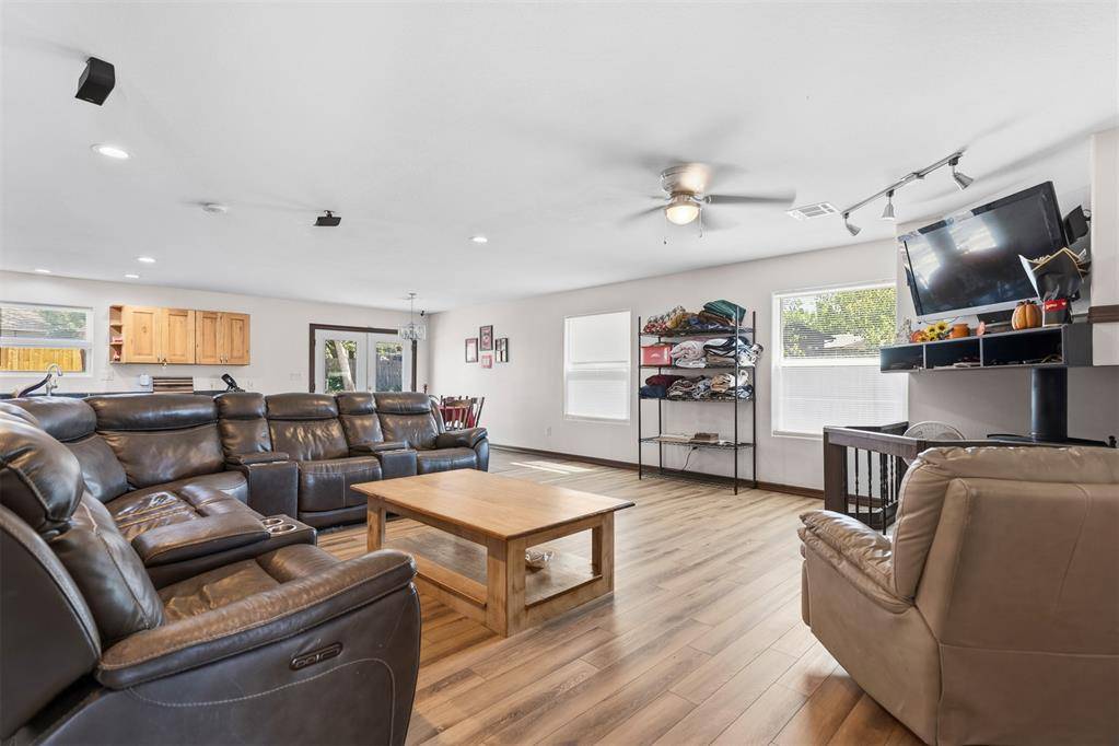 1601 Ward RD, Ardmore, OK 73401