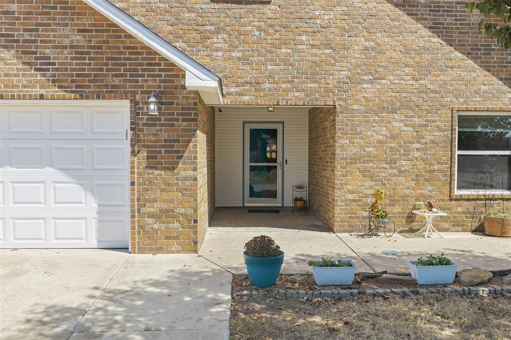 1601 Ward RD, Ardmore, OK 73401