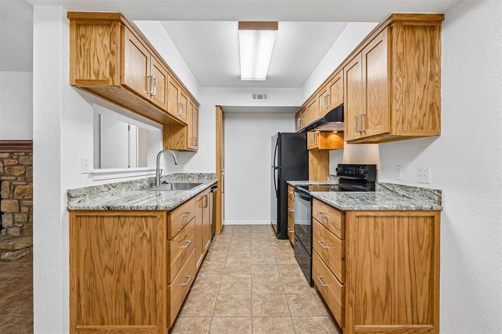 14409 N Pennsylvania AVE #11F, Oklahoma City, OK 73134
