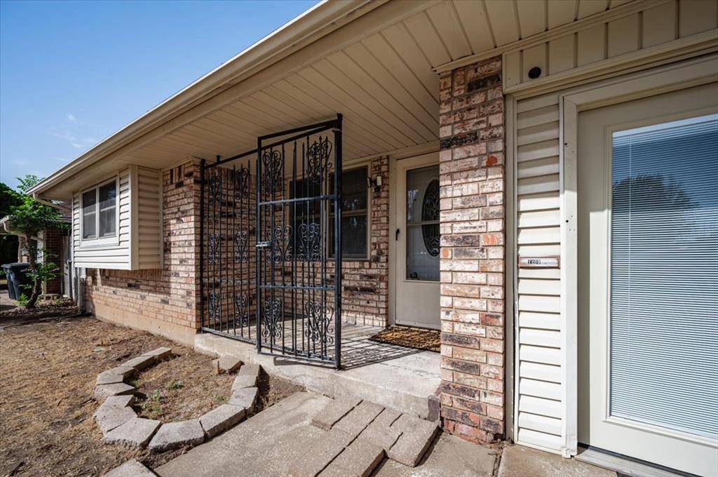1209 Lawton, Oklahoma City, OK 73160