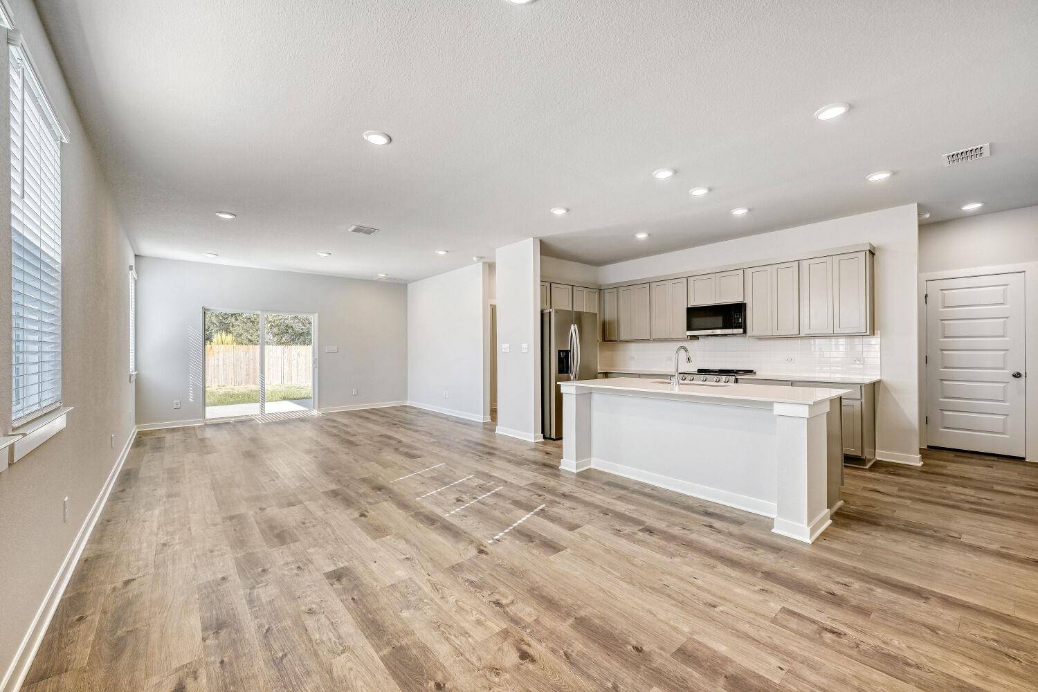 3208 Canyon River Ln, Georgetown, TX 78628