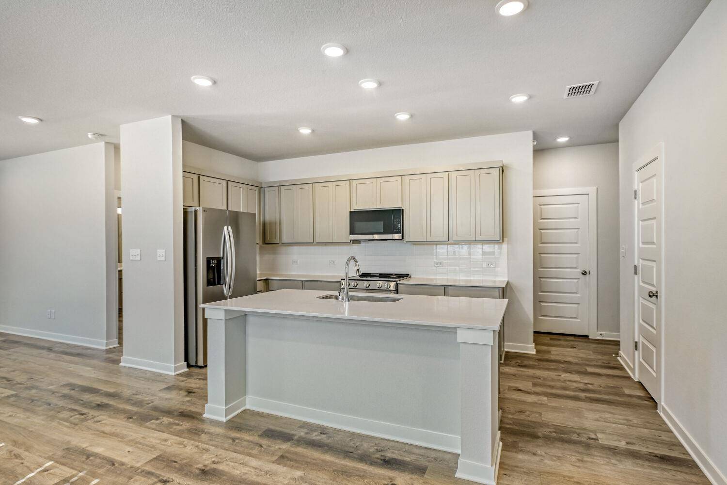 3208 Canyon River Ln, Georgetown, TX 78628