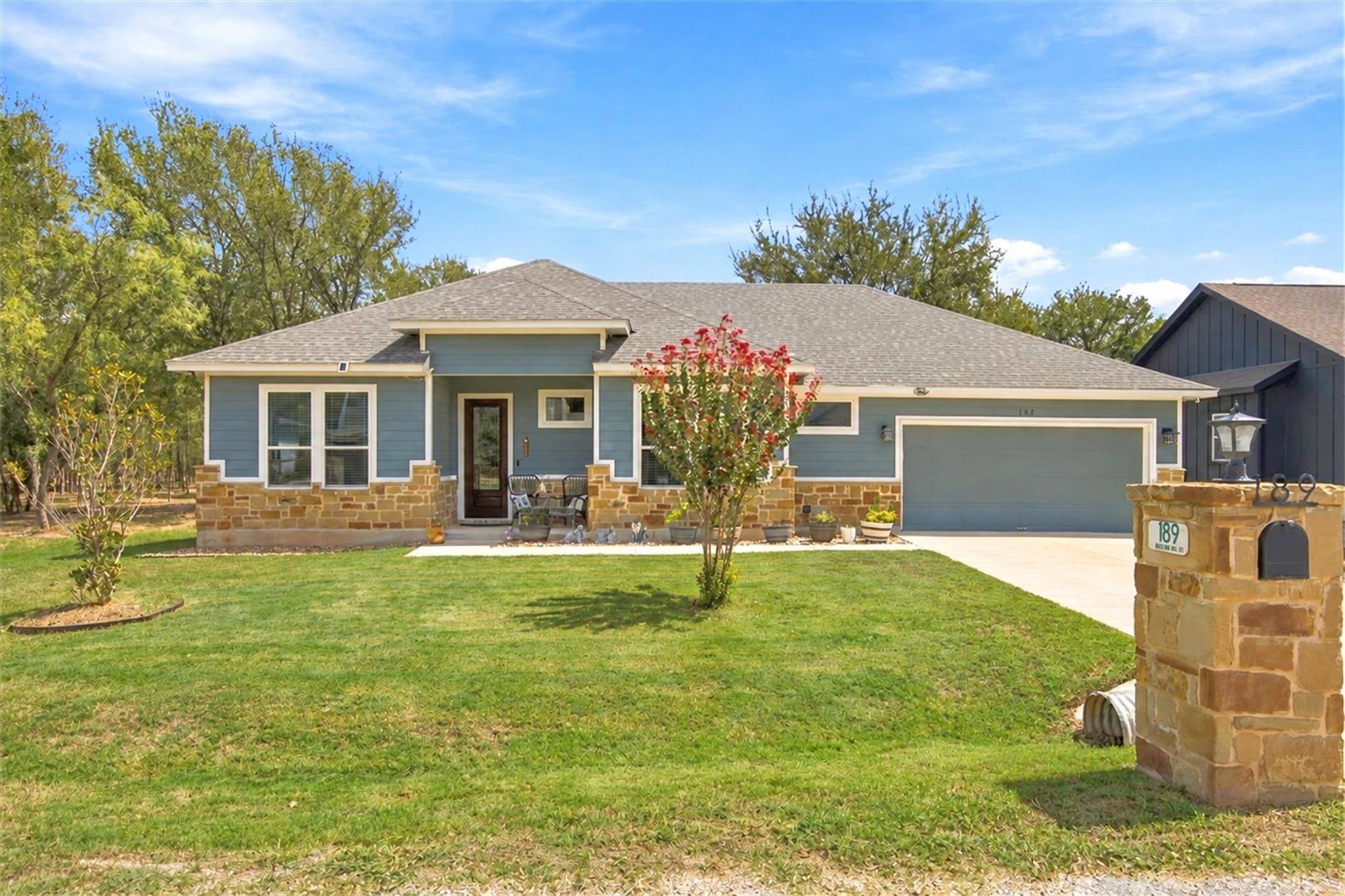189 Waikakaaua DR, Bastrop, TX 78602