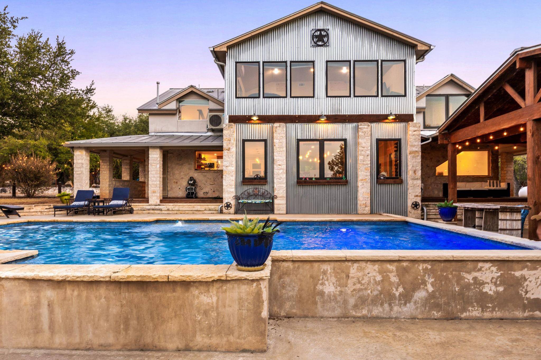 3114 Pace Bend RD S, Spicewood, TX 78669