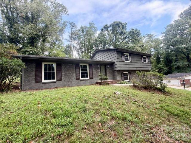 845 Cherokee PL SW, Lenoir, NC 28645