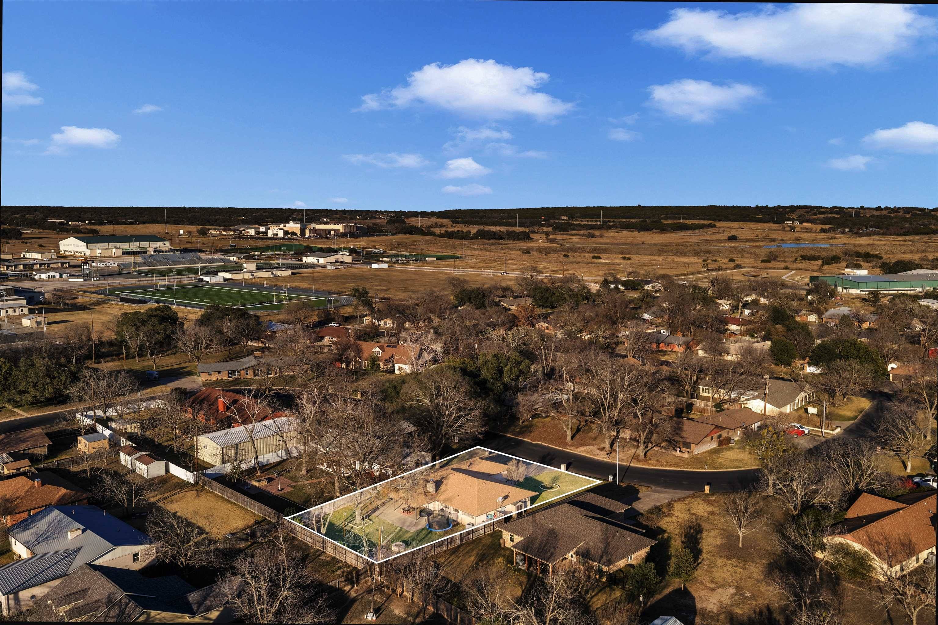 213 Corder Ln, Burnet, TX 78611