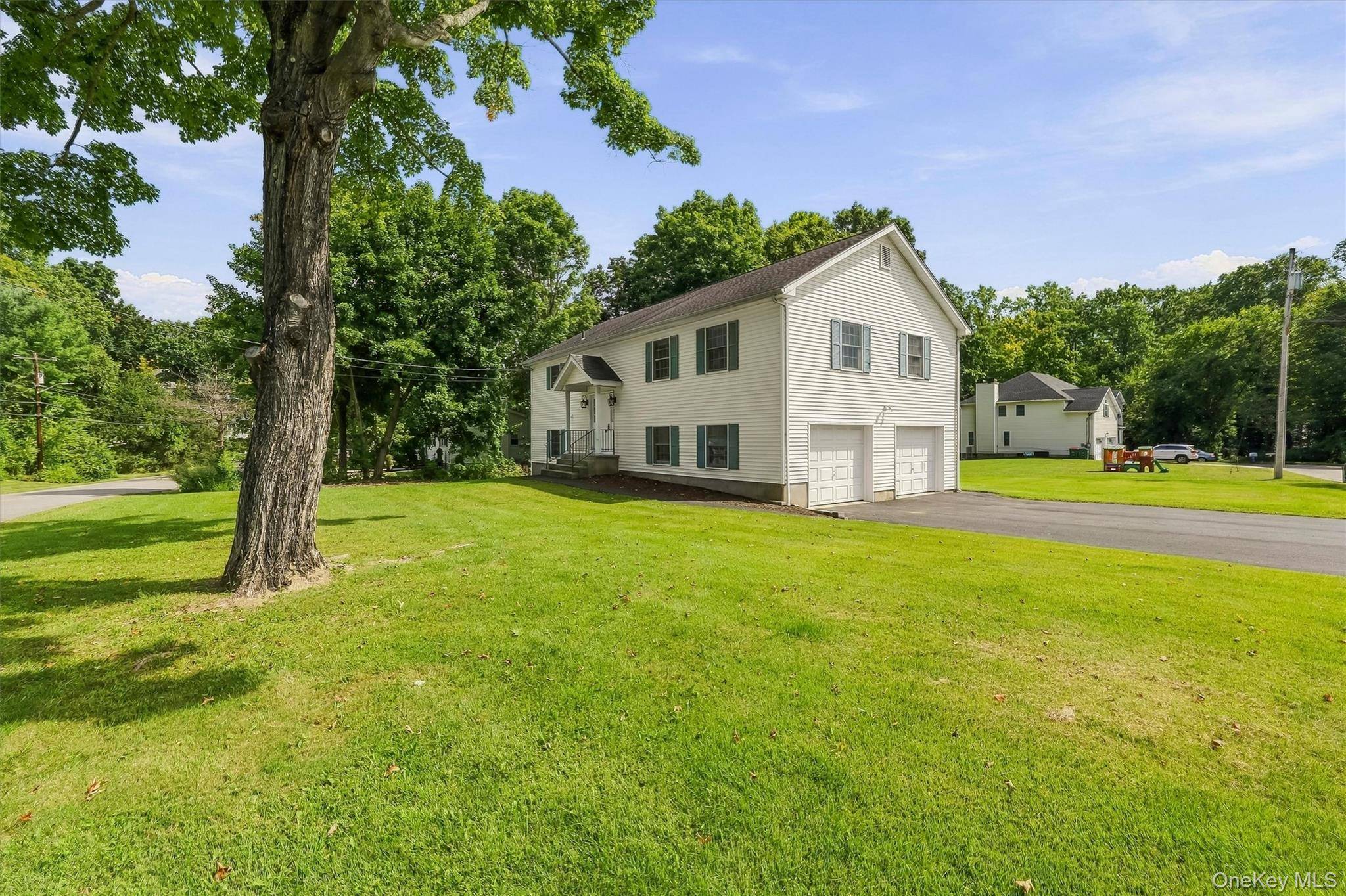 1 Walker DR, Yorktown Heights, NY 10598