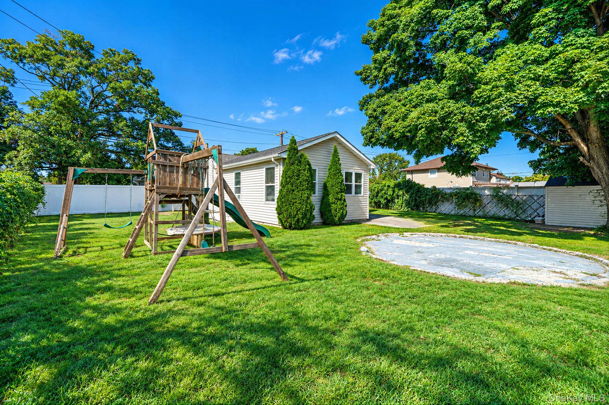 370 Grand BLVD, Deer Park, NY 11729