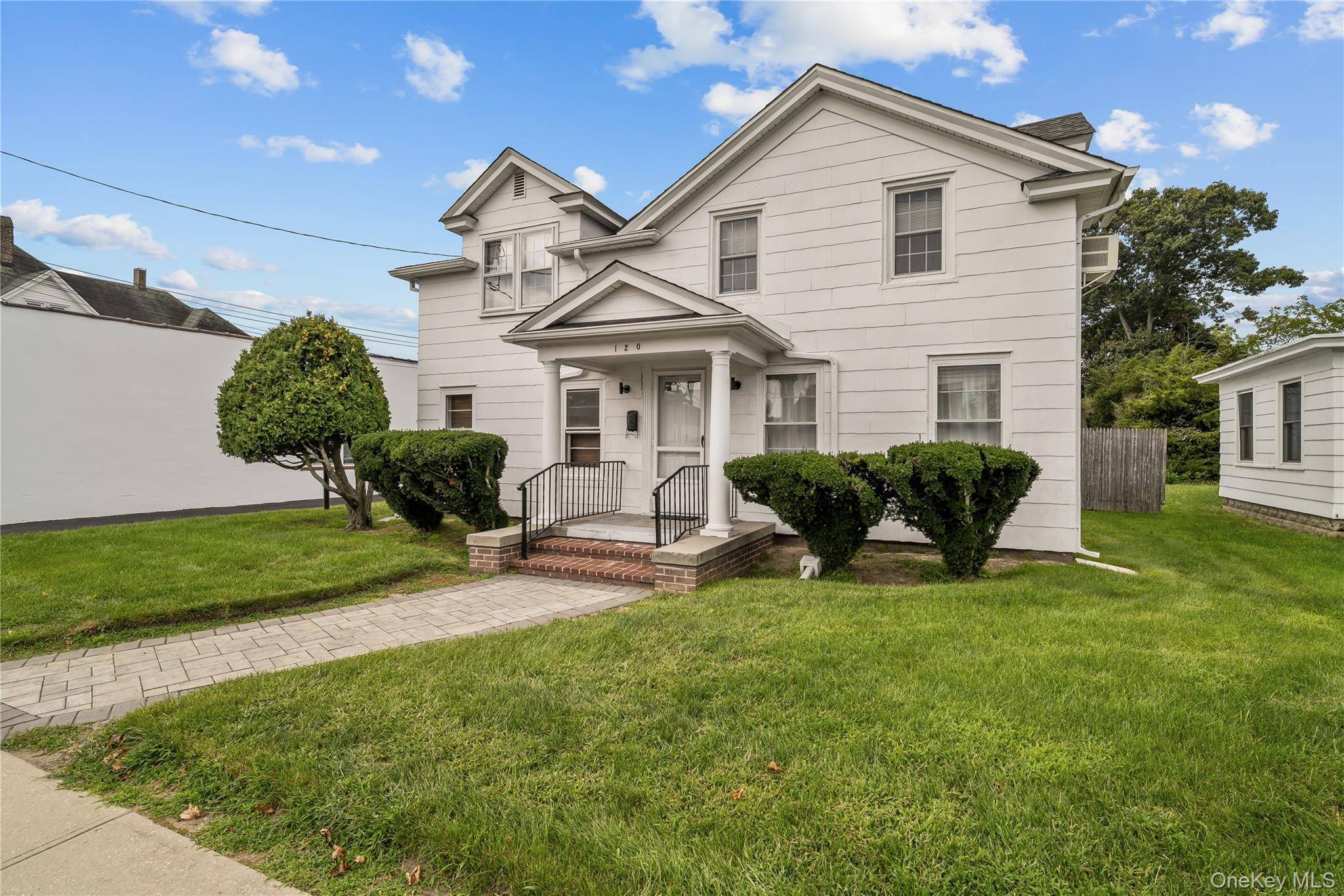 120 N Ocean AVE, Patchogue, NY 11772