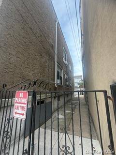 46-18 104th ST, Corona, NY 11368