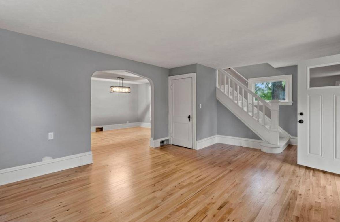 524 S Dakota AVE, New Richmond, WI 54017