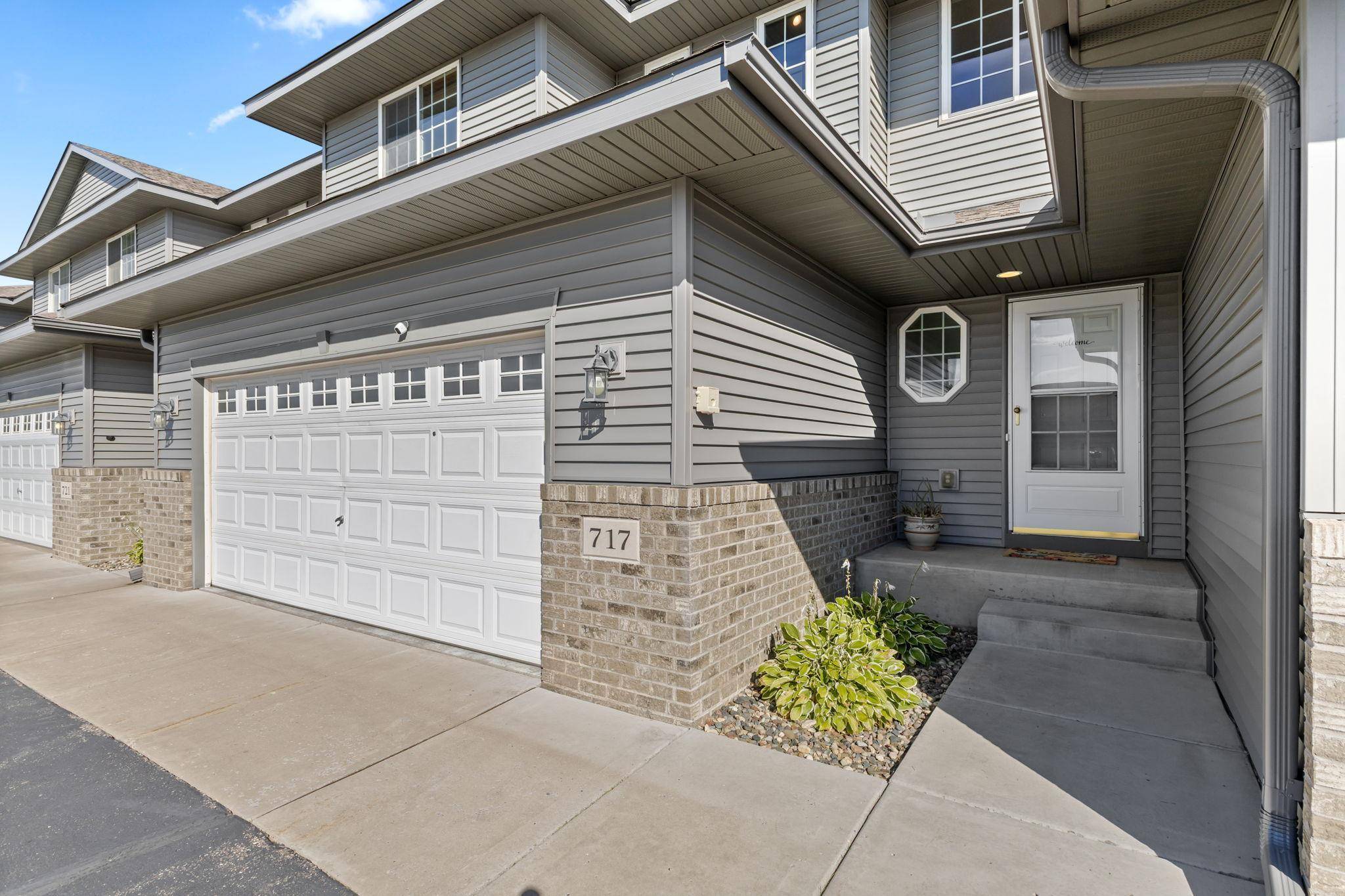 717 Independence DR NW, Big Lake, MN 55309
