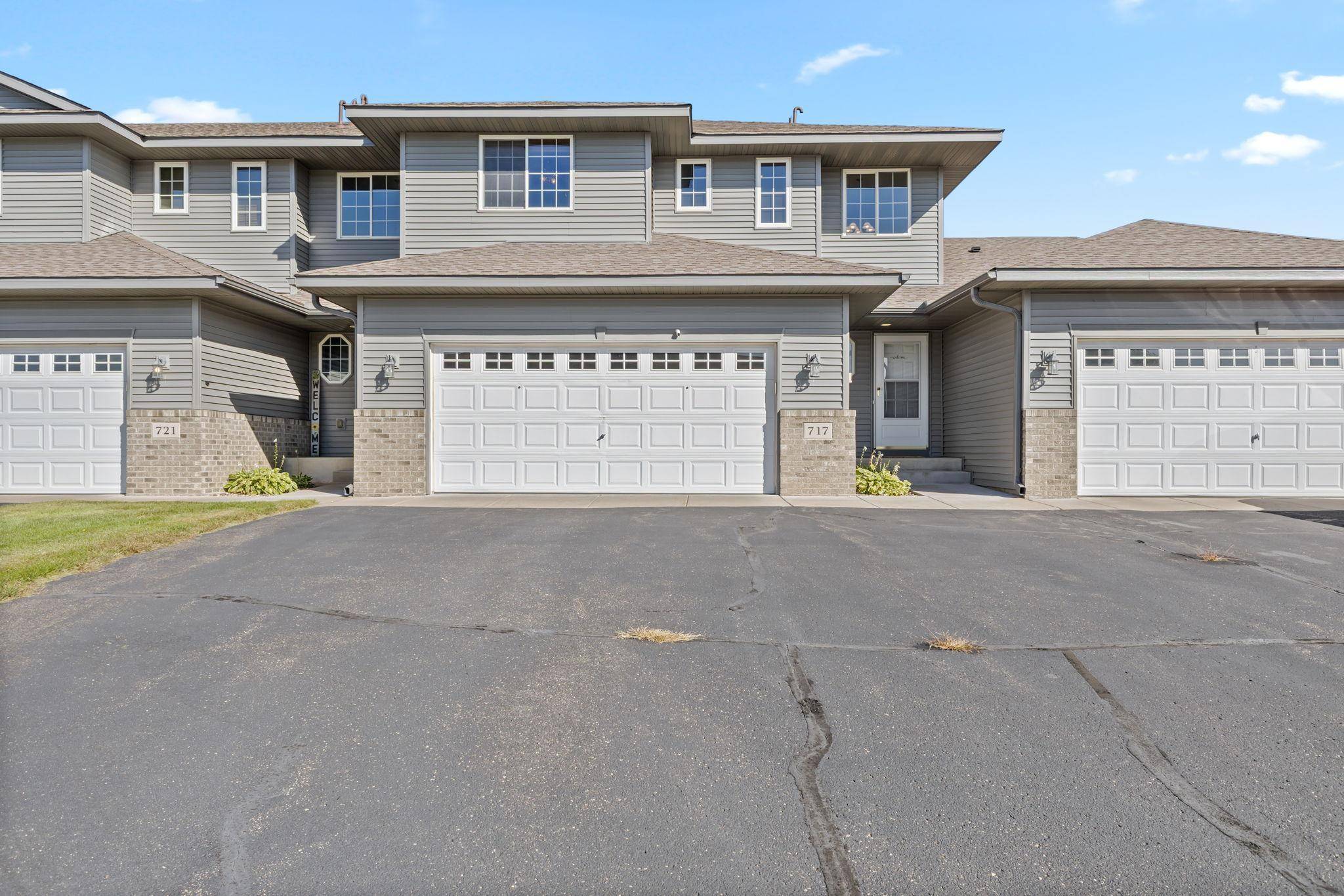 717 Independence DR NW, Big Lake, MN 55309