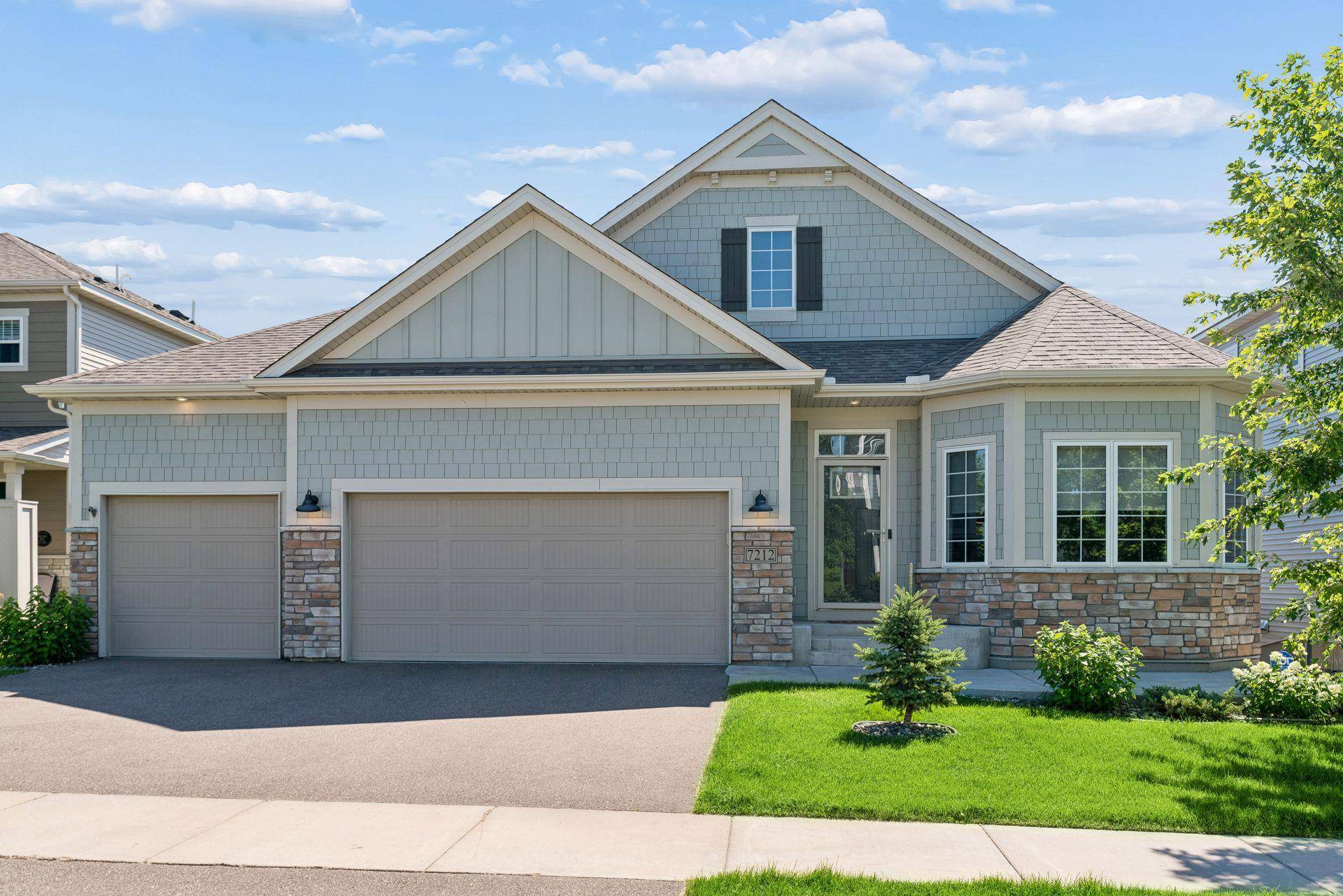 7212 Fir LN, Hamel, MN 55340