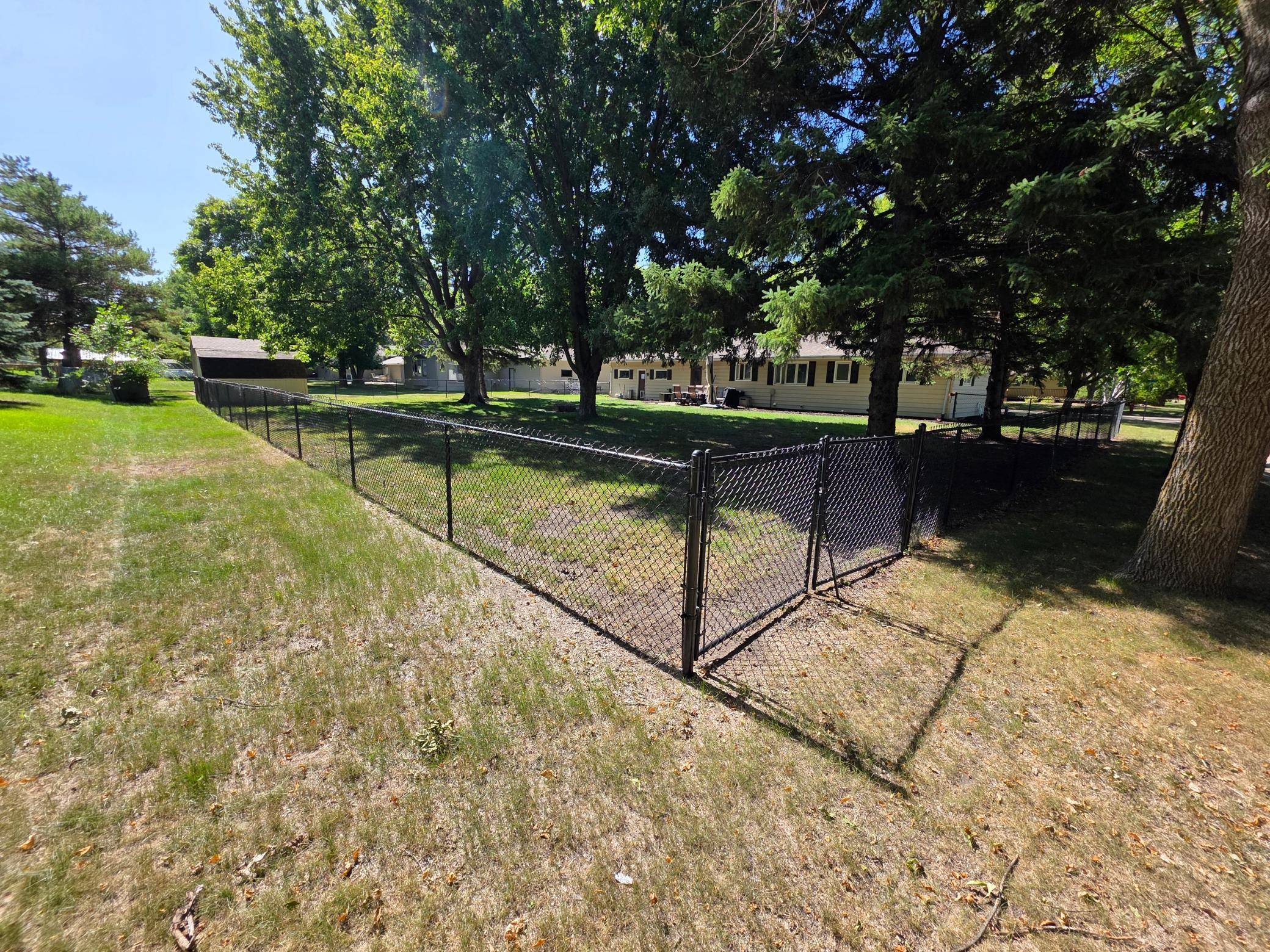 302 10th ST SE, Barnesville, MN 56514