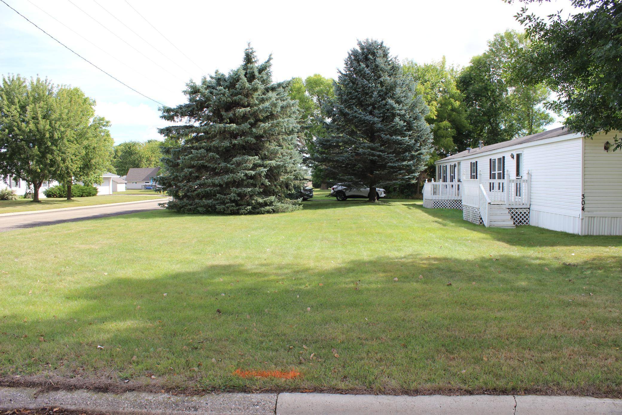 304 4th ST S, Hoffman, MN 56339
