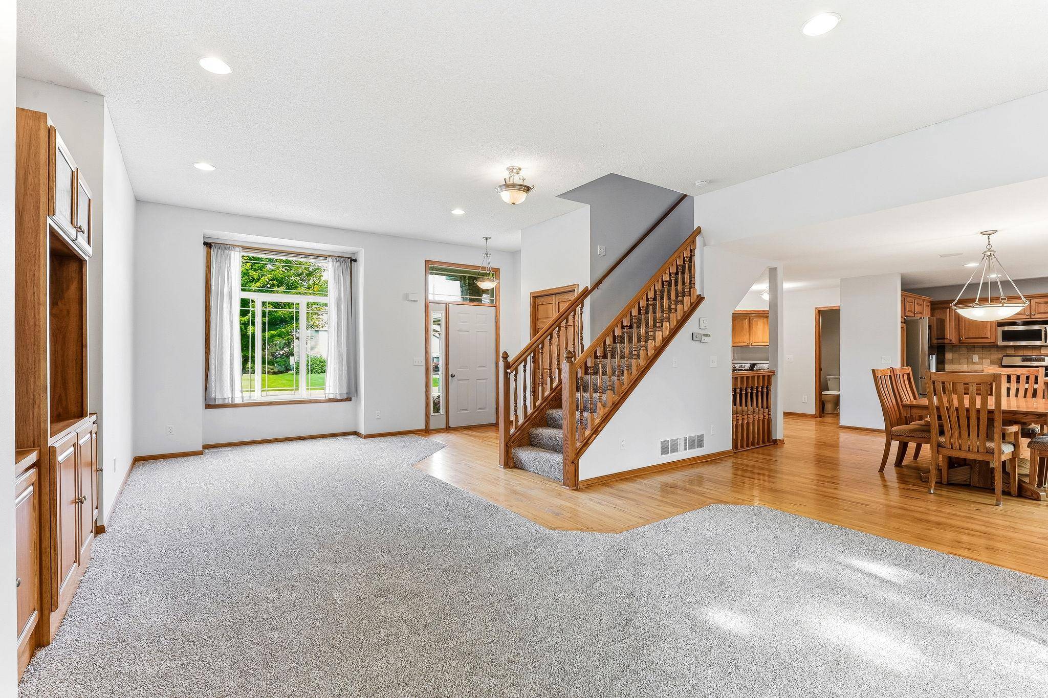9918 Kiwi AVE N, Brooklyn Park, MN 55443