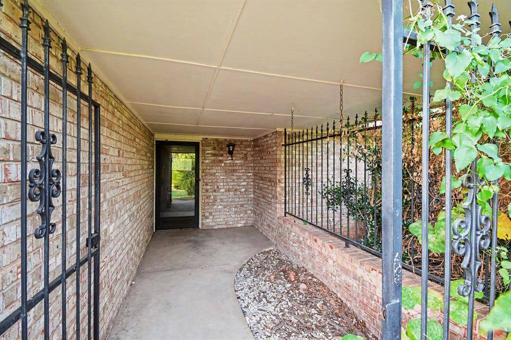 8604 NW 91st ST, Oklahoma City, OK 73132