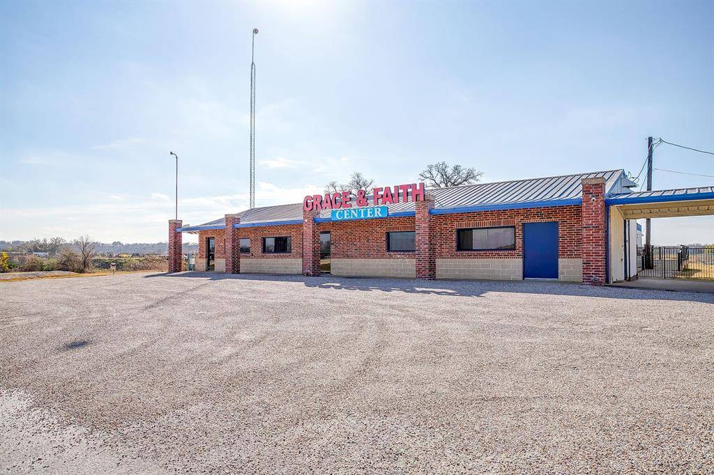11701 Jacksboro Highway, Fort Worth, TX 76135