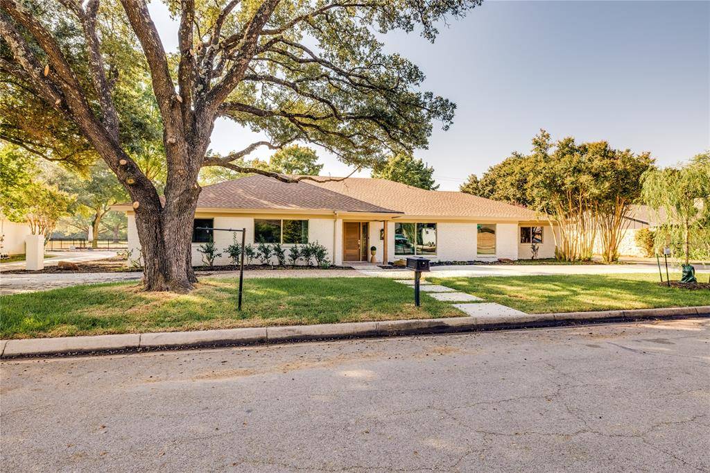 7017 Serrano Drive, Fort Worth, TX 76126