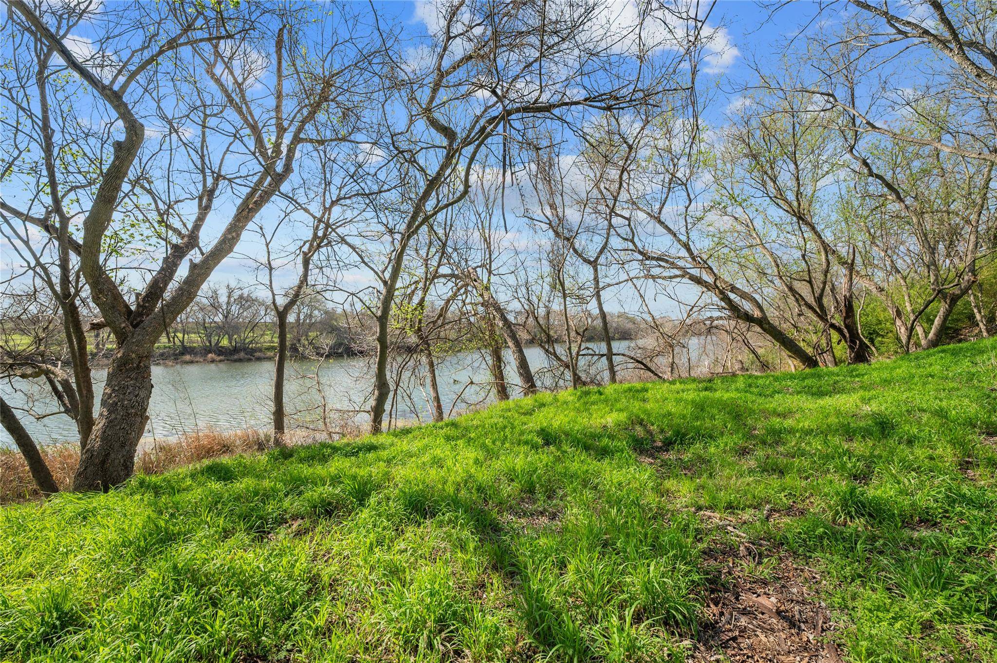 7705 Shelton RD, Austin, TX 78725