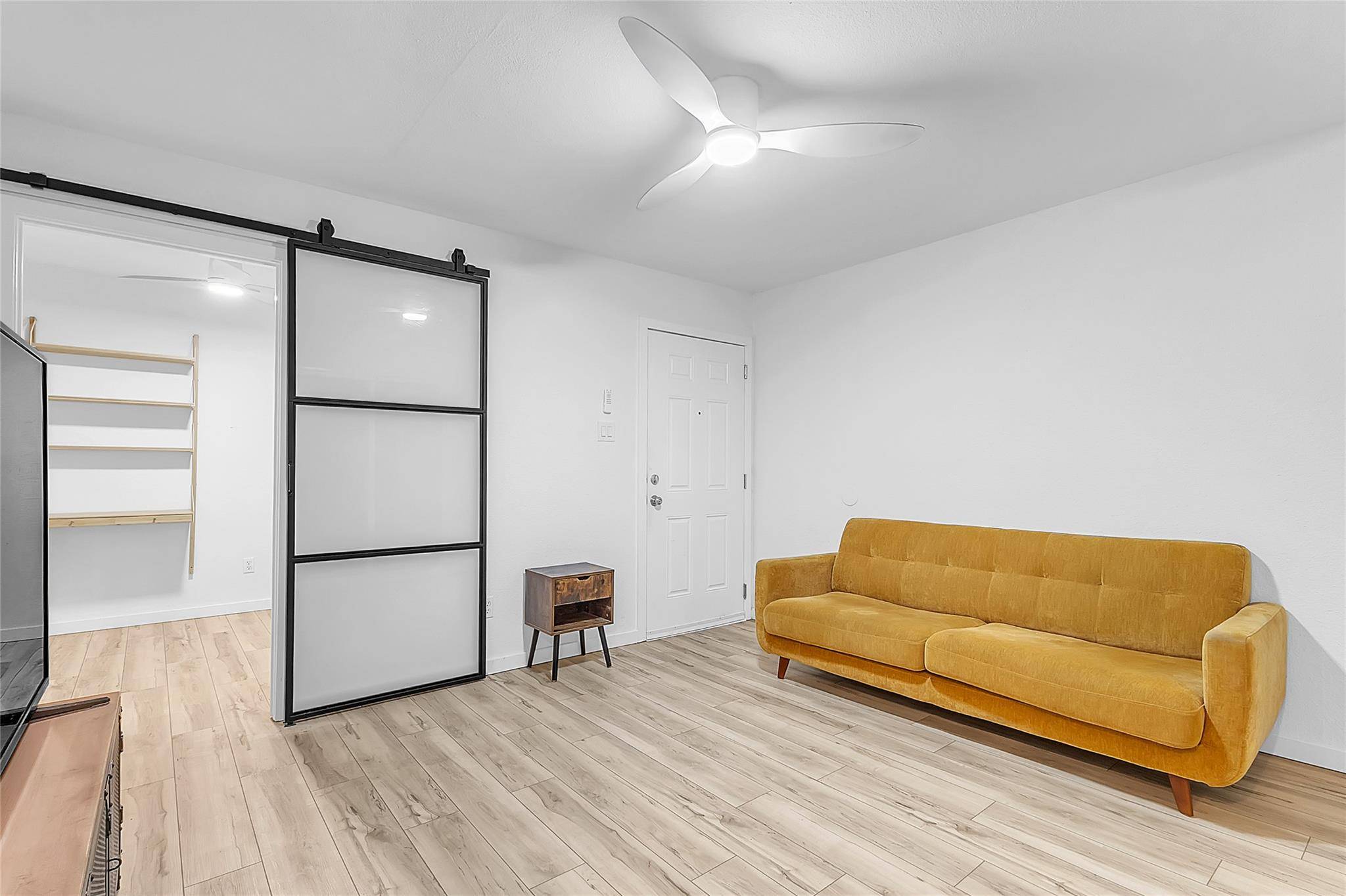 1840 Burton DR #184, Austin, TX 78741