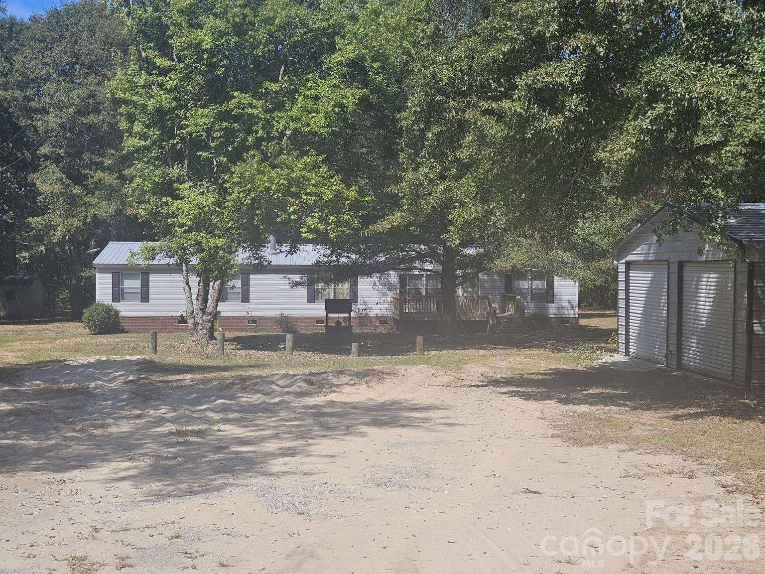 7159 Rev Melvin Adams RD, Kershaw, SC 29067