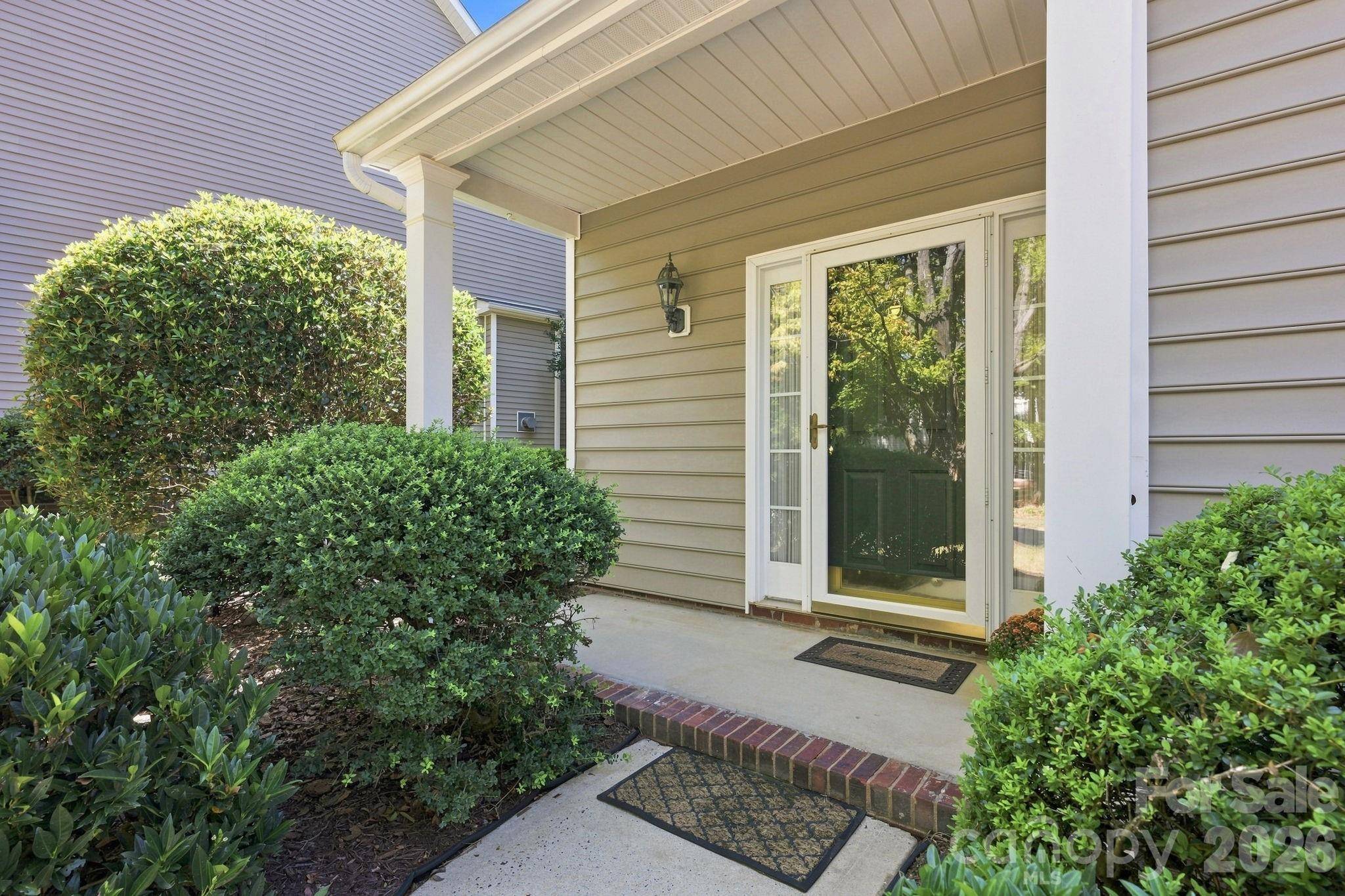 10018 Glencrest DR, Huntersville, NC 28078